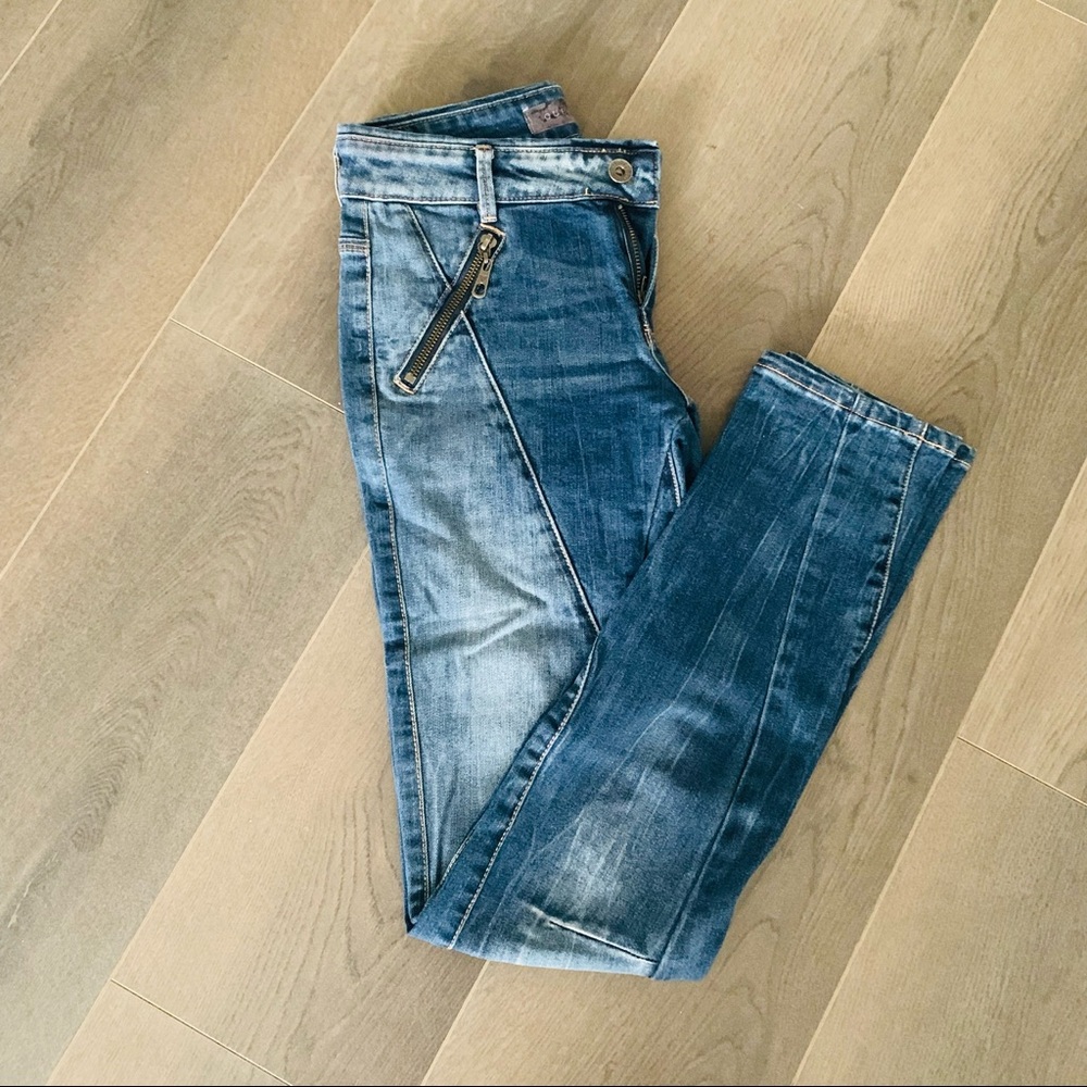 Guess Women Skinny Jeans